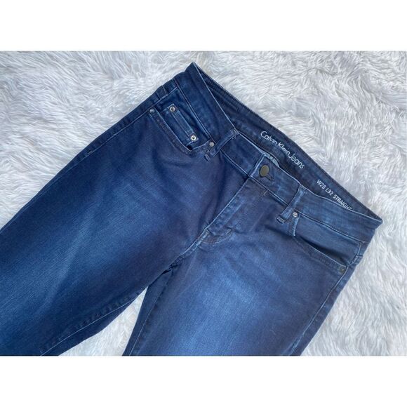 Calvin Klein SZ W28 L32 Women’s Dark Denim Factory Faded Straight Leg Je… - Picture 9 of 13